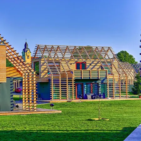 Dom wakacyjny Haus 5 *